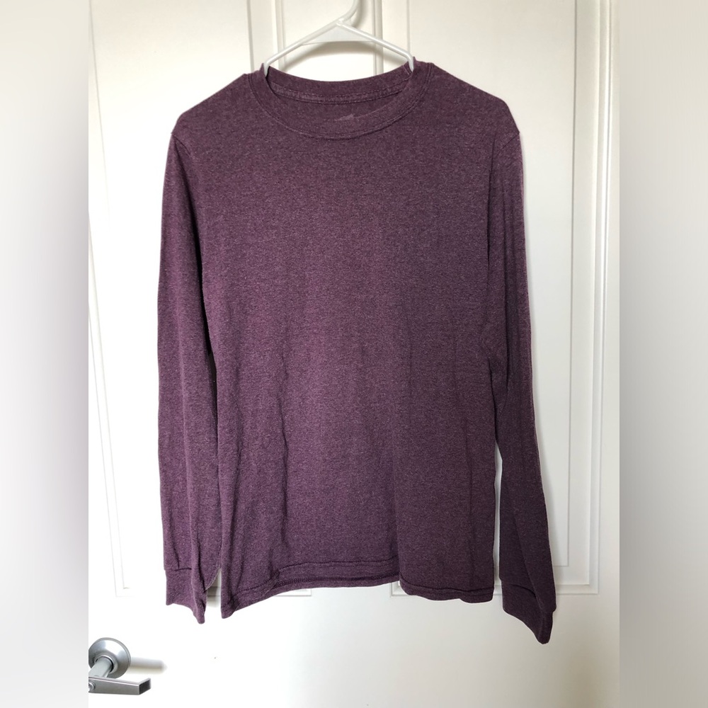 Hanes Men's Long Sleeve Plum Crewneck Shirt Size Small